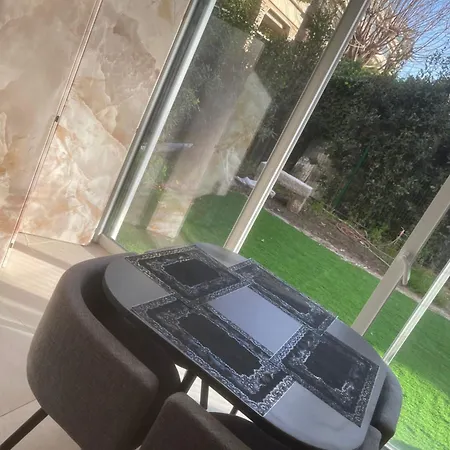 Seyana - Agreable Avec Jardin Et Grande Veranda - Proche Apartment *